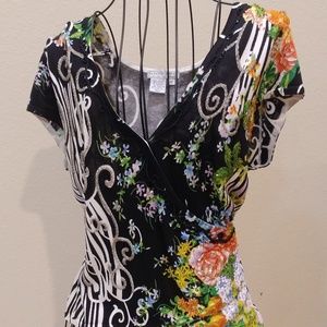 Alberto Makali ~ Floral Sequined Top ~ M